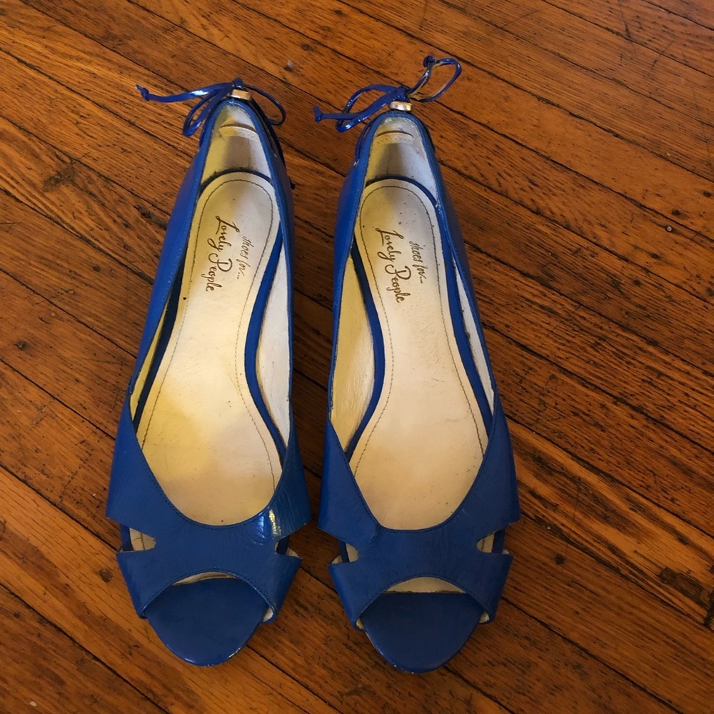 Shoes for lovely people patent leather shoes